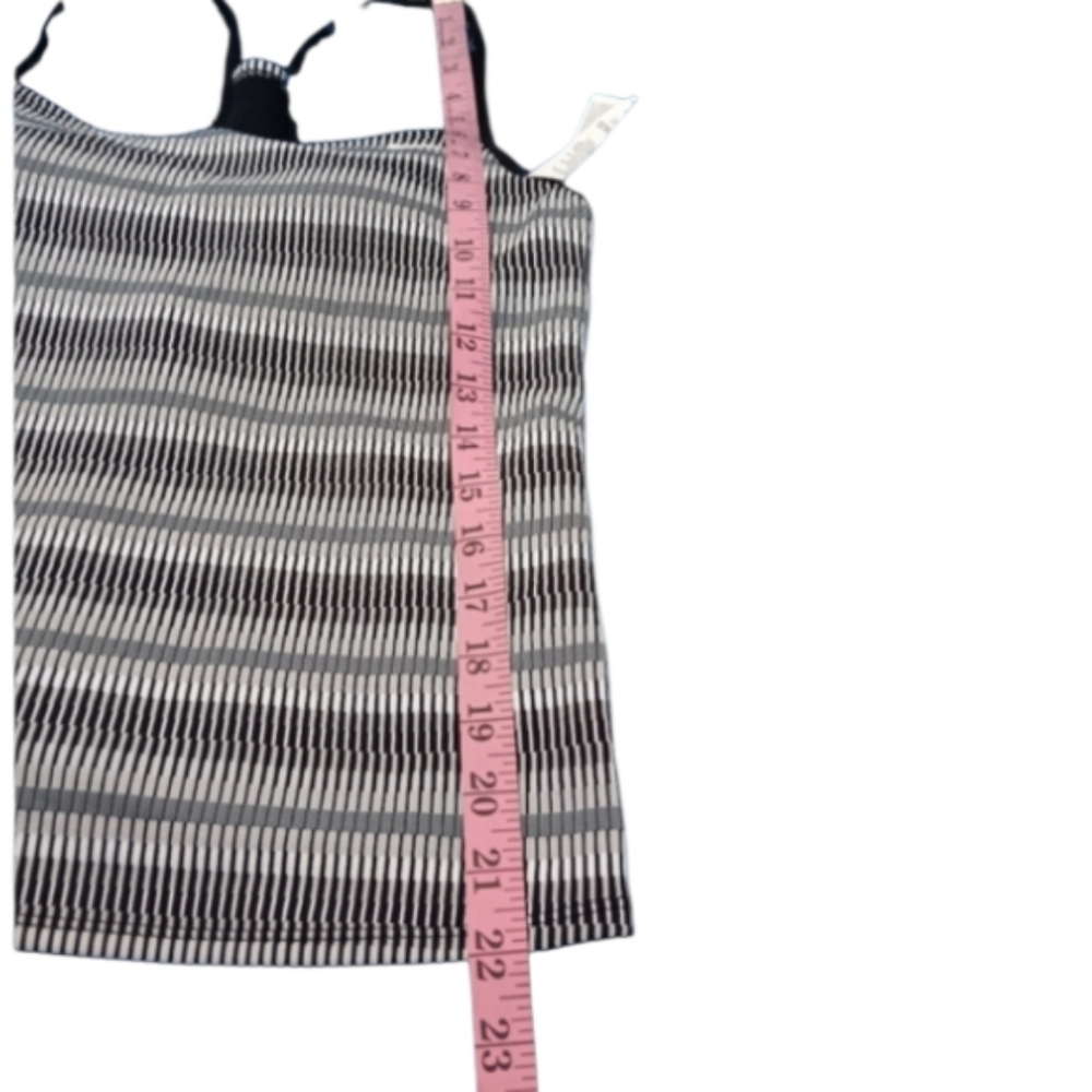 Nike ~ Women’s Striped Activewear Tank Top ~ Black & White ~ Medium - Picture 5 of 10